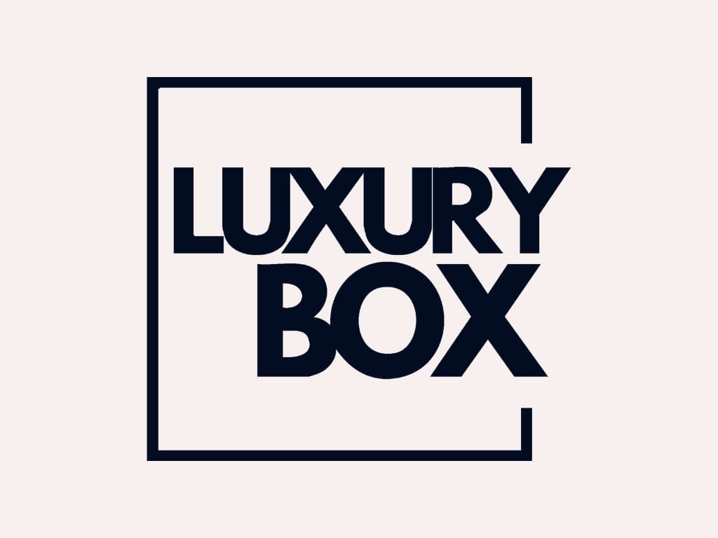 Ecommerce > Luxury Fashion